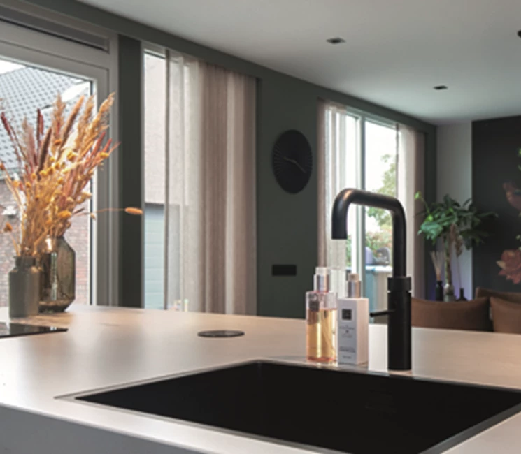 Detail 454X309 2 (17)